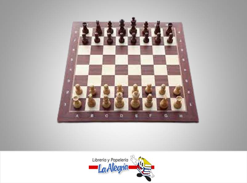 JUEGO AJEDREZ 23X23 CM UND MARCA OLIPAO   