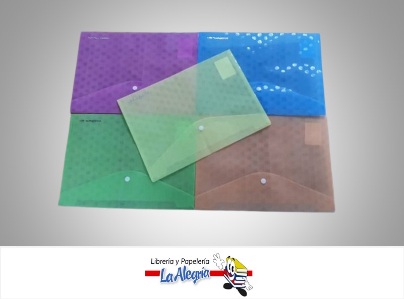 SOBRE PLASTICO CON BOTON TAMAÑO A4 HORIZONTAL MARCA STUDMARK